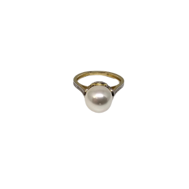 10k Gold Pearl Ring