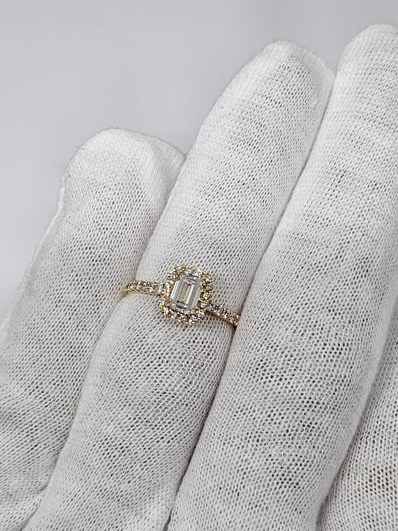 14K 0.75CT VS emerald  Cut Diamond Engagement Ring