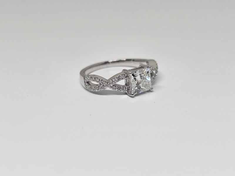 14k infinity love Ring 1.34ct VS Diamonds