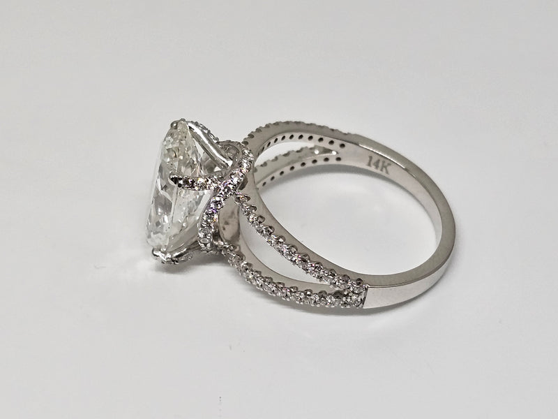 14k Oval Shape Princess Ring 4.91ct VS Diamonds