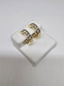 10K 0.94ct diamants huggys