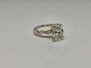 Bague de fiançailles en or jaune 14k 3.80ct oval  vs diamant lab