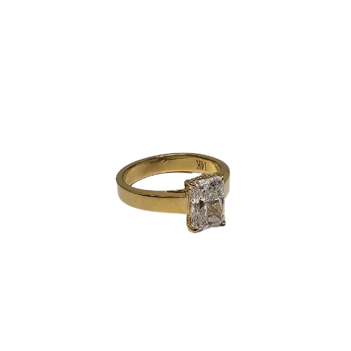 14K Gold Solitaire Engagement Ring with 2.03ct Radiant-Cut VS Clarity EF Color Lab Diamond