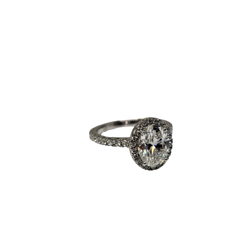 14k Beautiful 2.65ct Oval Ring  Vs Diamonds