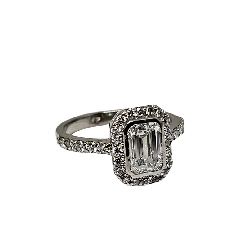 14k Emerald 1.00ct VS Diamond Engagement Ring