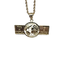 La grâce en or : Quand la beauté rencontre la croyance