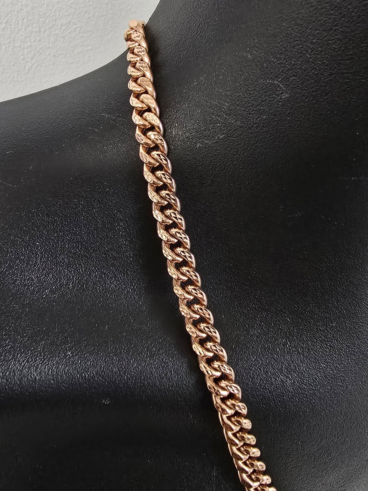 10k 8mm miami cuban link rose gold D cut 10k 8mm miami cuban link rose gold D cut