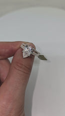 Captivating  Pear shape 3.50CT Lab Diamond Engagement Rings in 14K Yellow Gold