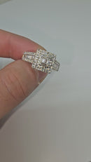 0K Gold Engagement Ring with 1.00ct Diamonds