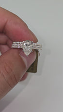 Beautiful Pear shape 1.99CT Lab Diamond Engagement Rings in 14K Yellow Gold