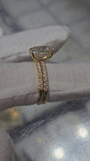 Beautiful oval Shape 3.31CT VS Lab Diamond Engagement Rings in 14K