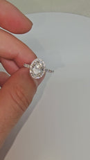 14k Bague ovale 2.10ct Vs Diamants
