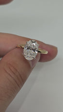 Luminous  Oval shape 3.12 CT Lab Diamond Engagement Rings in 14K Yellow Gold