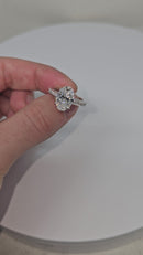 10k 4.00ct Oval Shape VS Diamants