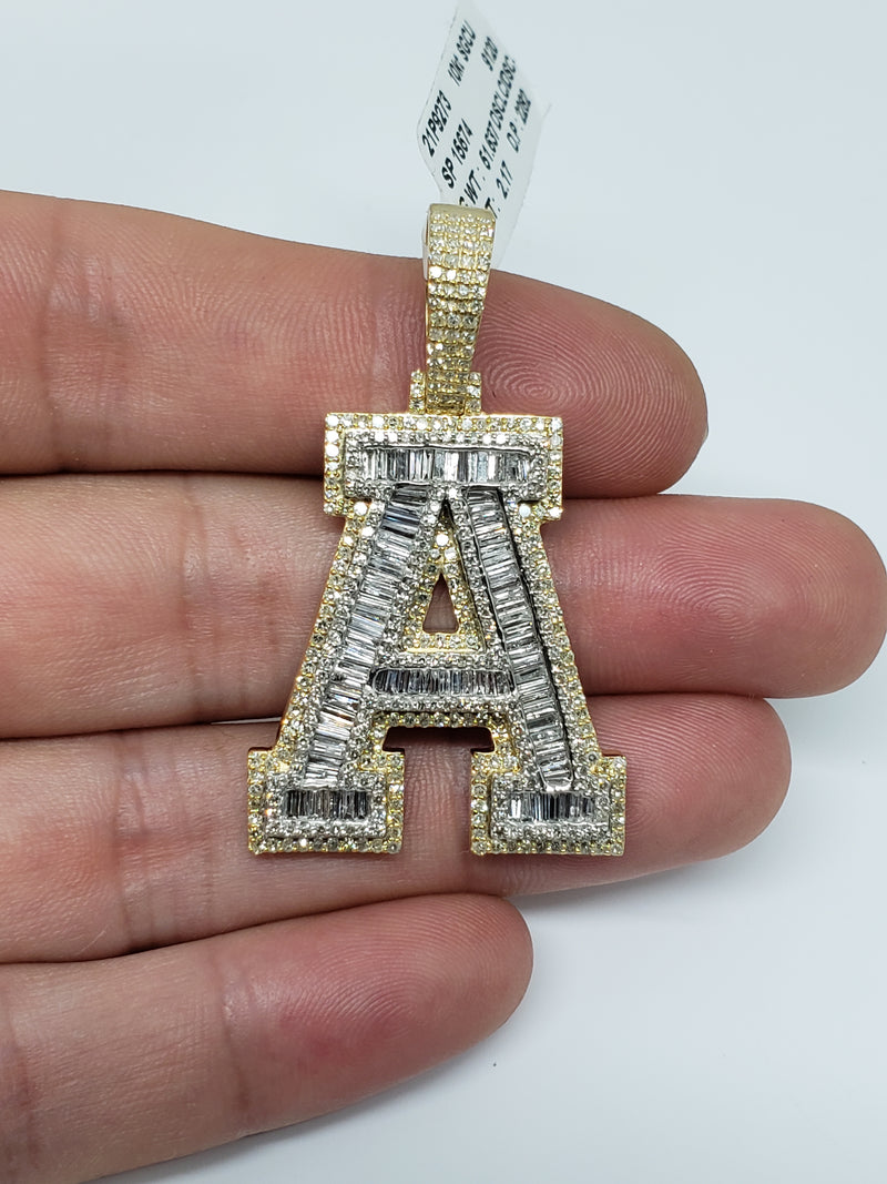 Letter A 2.17ct  baguettes of diamonds 10k Gold NEW