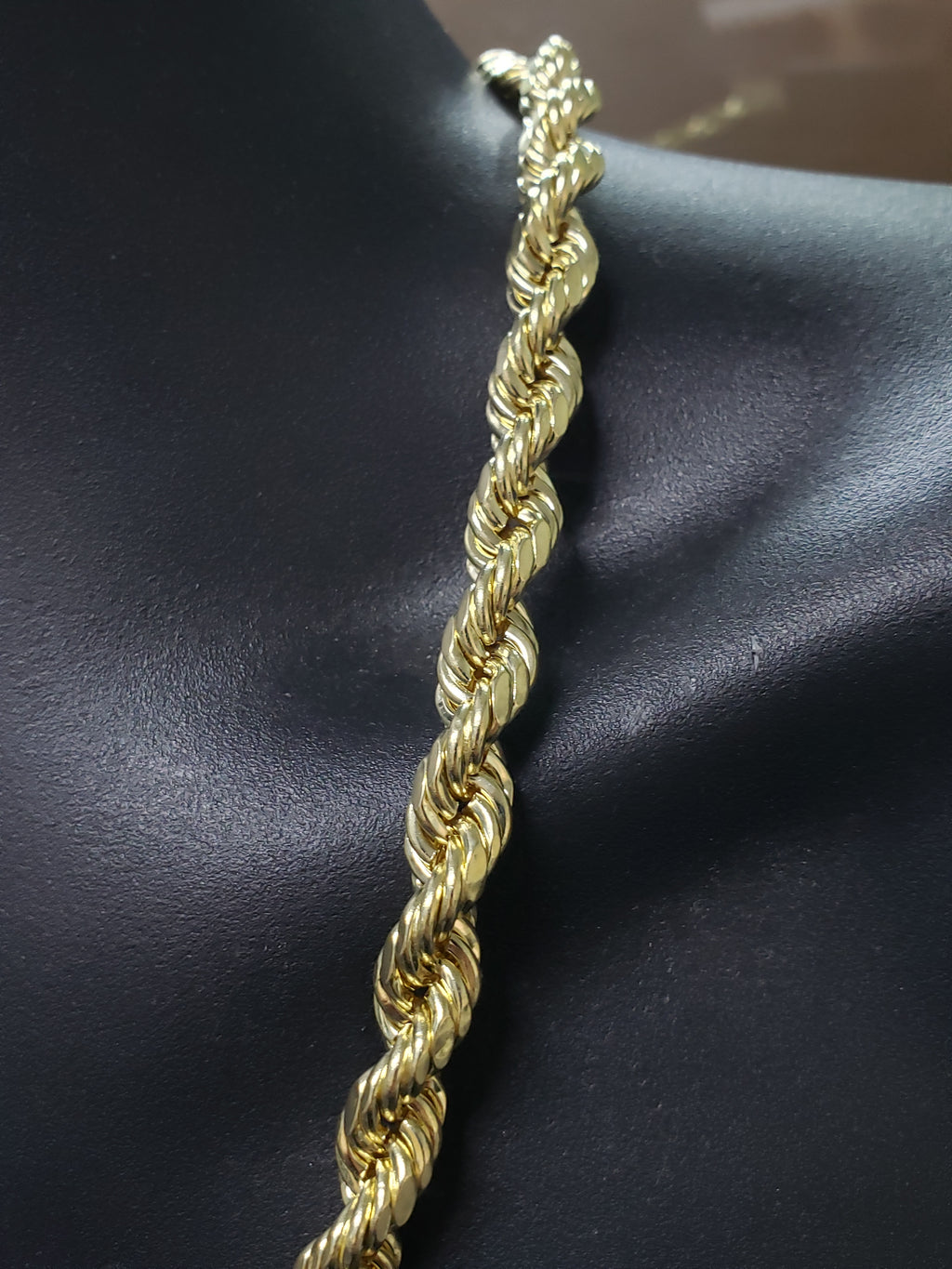 Chaine Torsade en Or 10K 4mm | Rope Chain Gold 10K Laser cut 4.5mm