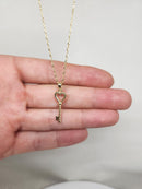 Collier clé en or 10k hrt-506