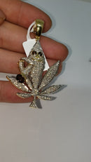 Mister Weed Smoker 2.03ct of diamonds 10k Gold NEW