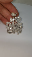 10k 1.10ct SI Diamond Double layered Memory Grand Round Pendant